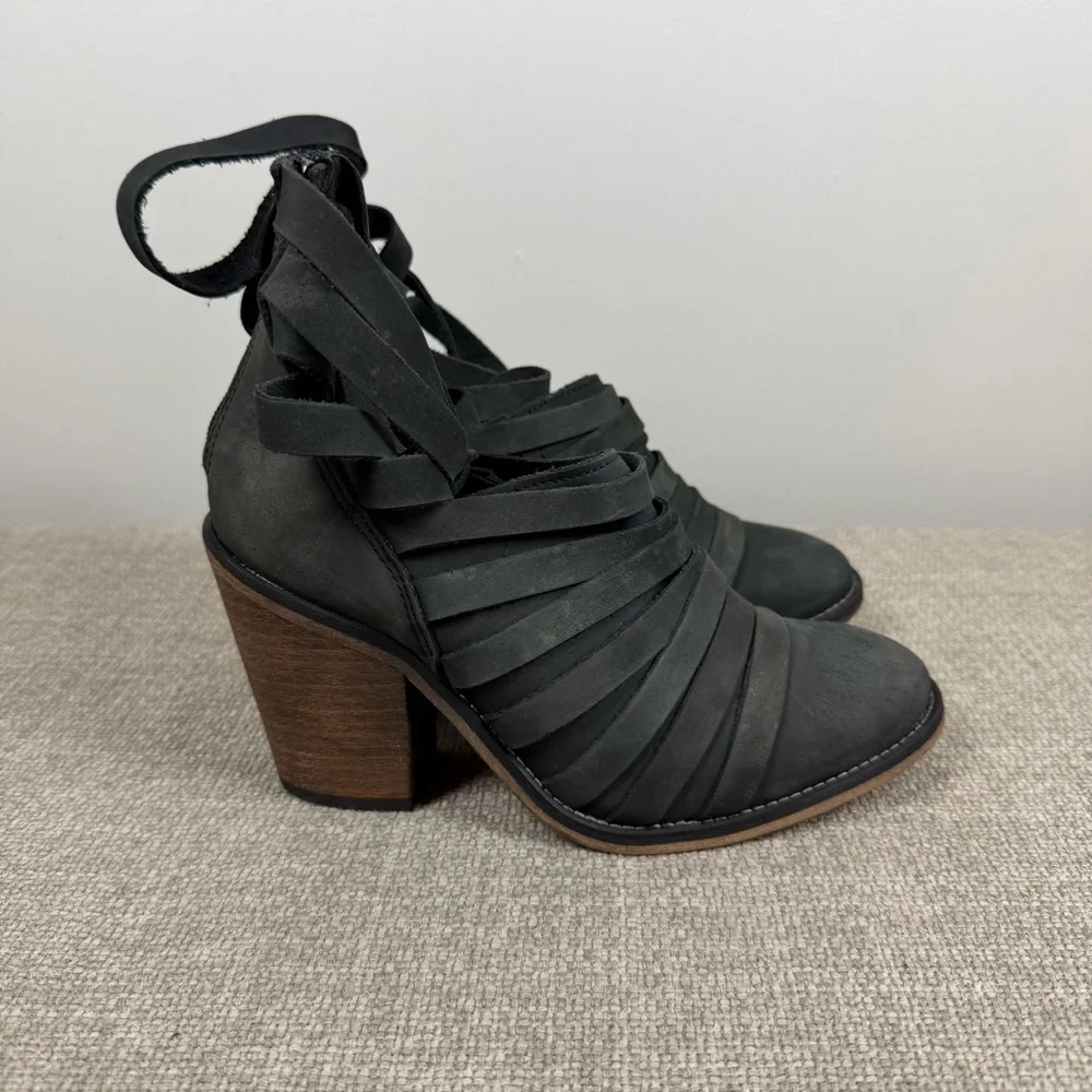 Free People Hybrid Strappy Heel Ankle Distressed Gray Boots 36/6 Grunge Festival